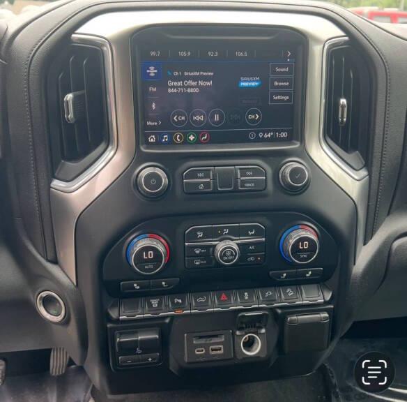 Chevrolet Silverado 2500HD LT Crew Cab Long Box 4WD 2020