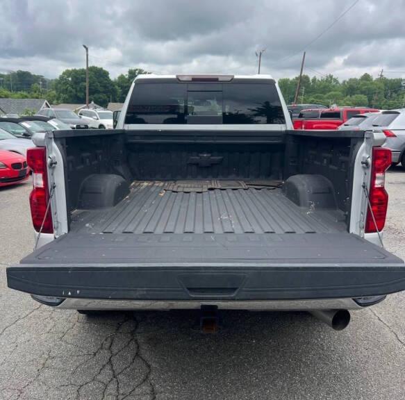Chevrolet Silverado 2500HD LT Crew Cab Long Box 4WD 2020