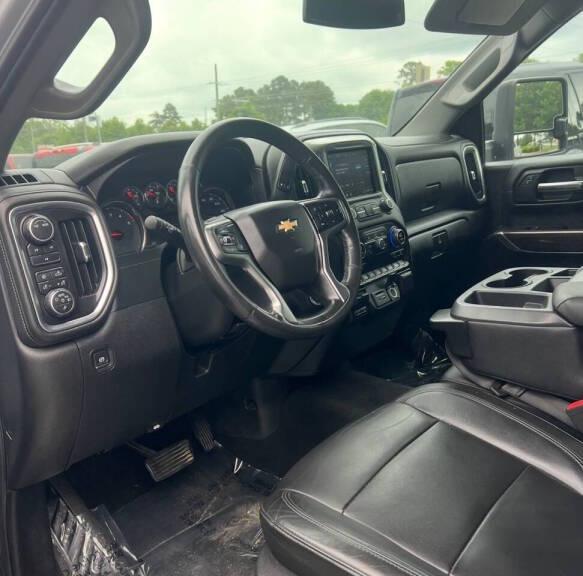Chevrolet Silverado 2500HD LT Crew Cab Long Box 4WD 2020