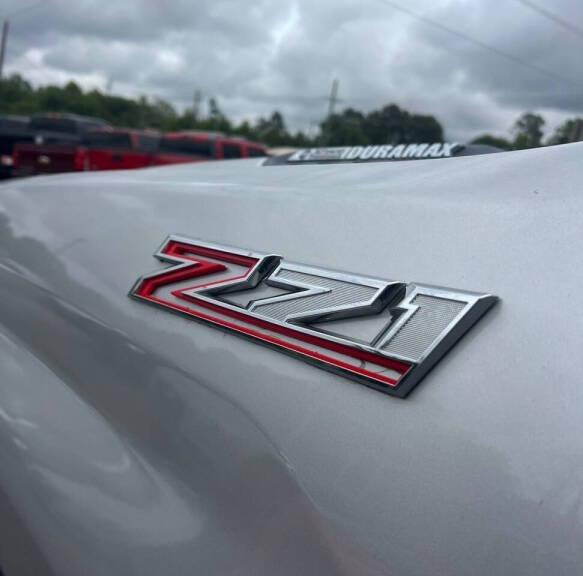 Chevrolet Silverado 2500HD LT Crew Cab Long Box 4WD 2020