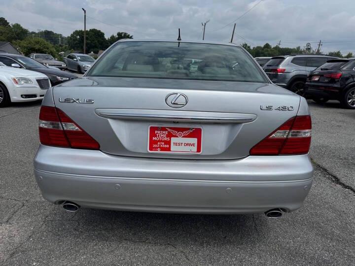 Lexus LS 430 Sedan 2005