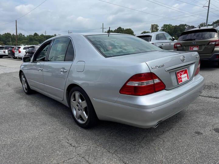 Lexus LS 430 Sedan 2005