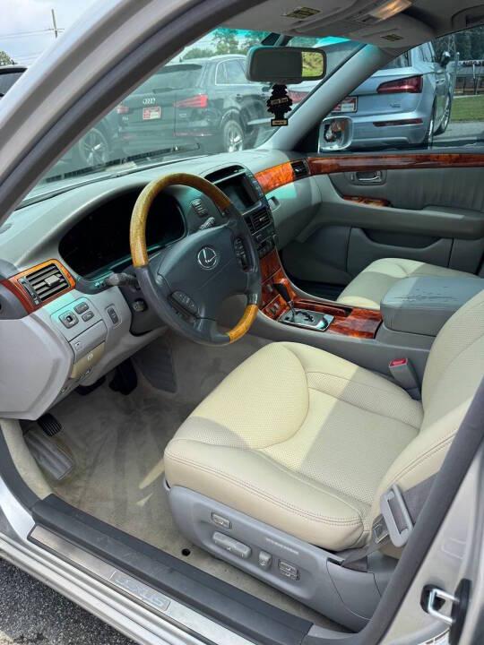 Lexus LS 430 Sedan 2005