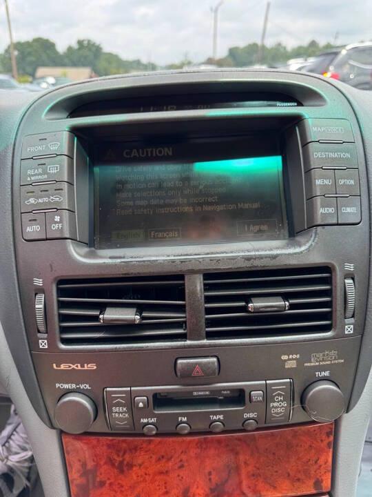 Lexus LS 430 Sedan 2005