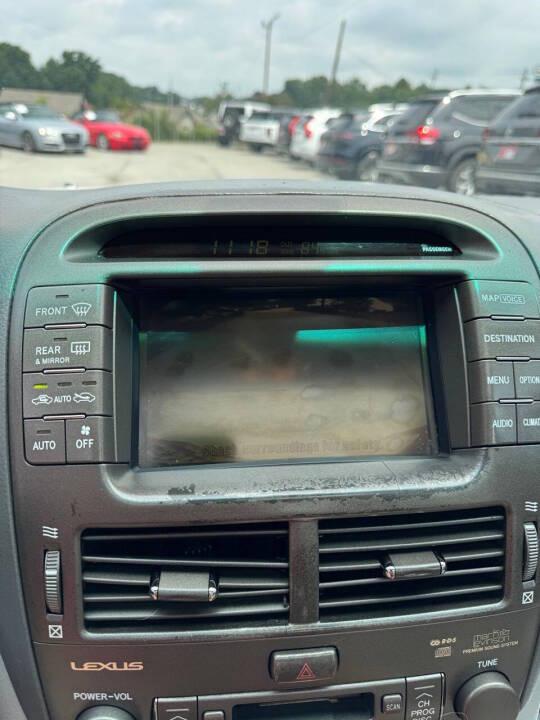 Lexus LS 430 Sedan 2005