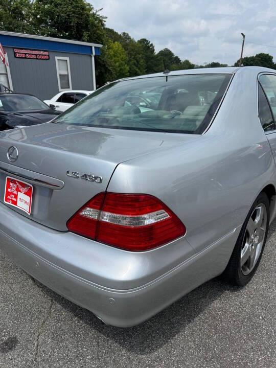 Lexus LS 430 Sedan 2005