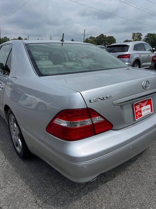 Lexus LS 430 Sedan 2005
