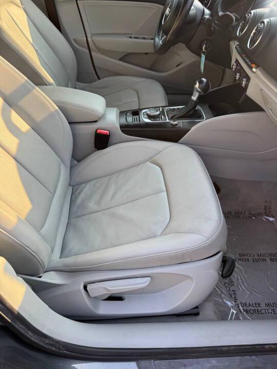 Audi A3 1.8T Premium FWD S tronic 2015