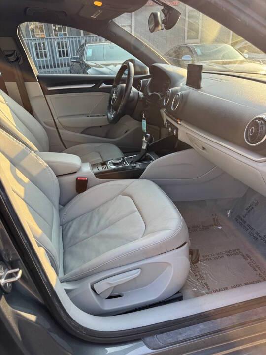 Audi A3 1.8T Premium FWD S tronic 2015
