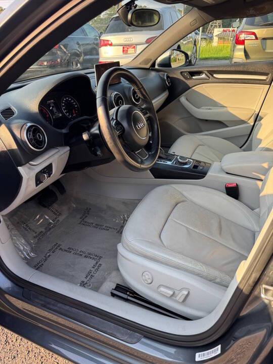Audi A3 1.8T Premium FWD S tronic 2015