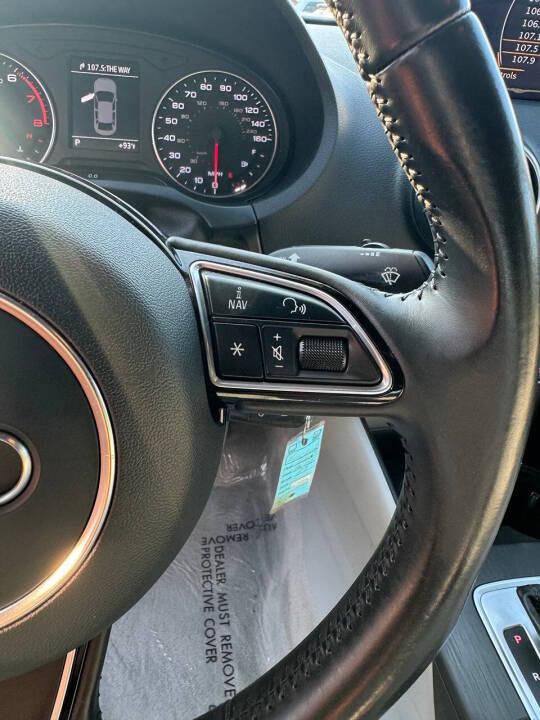 Audi A3 1.8T Premium FWD S tronic 2015