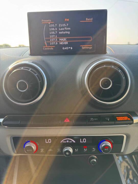 Audi A3 1.8T Premium FWD S tronic 2015