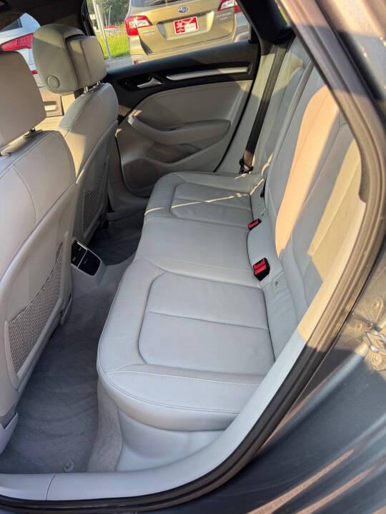 Audi A3 1.8T Premium FWD S tronic 2015