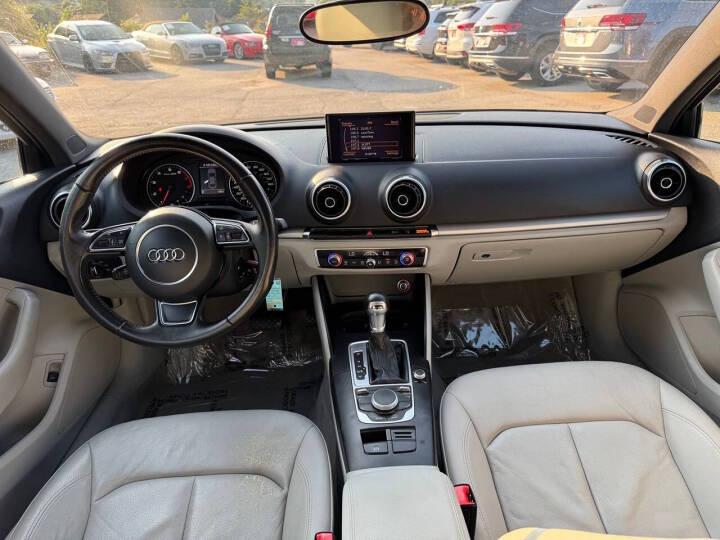 Audi A3 1.8T Premium FWD S tronic 2015