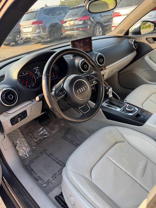 Audi A3 1.8T Premium FWD S tronic 2015