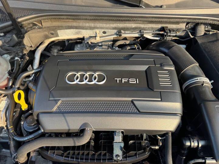 Audi A3 1.8T Premium FWD S tronic 2015