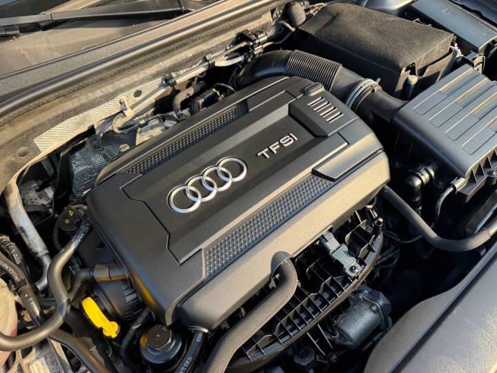 Audi A3 1.8T Premium FWD S tronic 2015