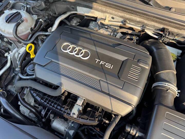 Audi A3 1.8T Premium FWD S tronic 2015