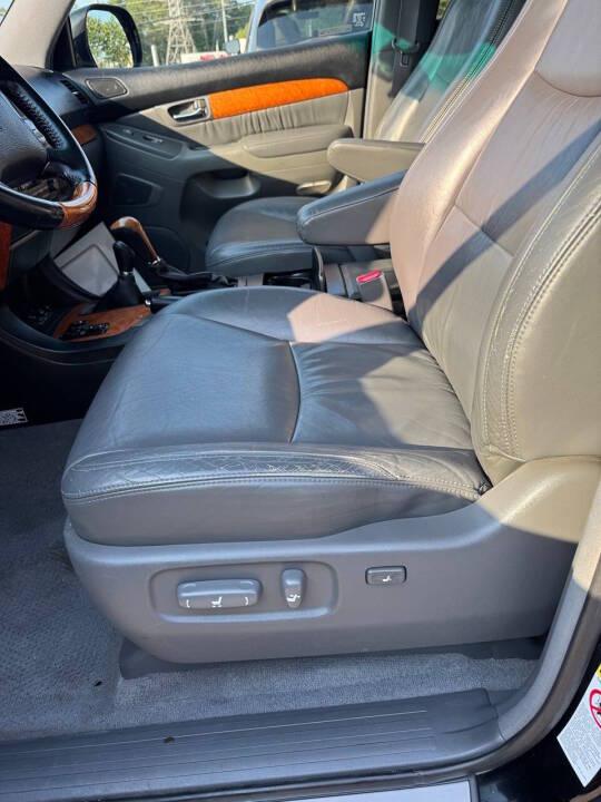 Lexus GX 470 Sport Utility 2005