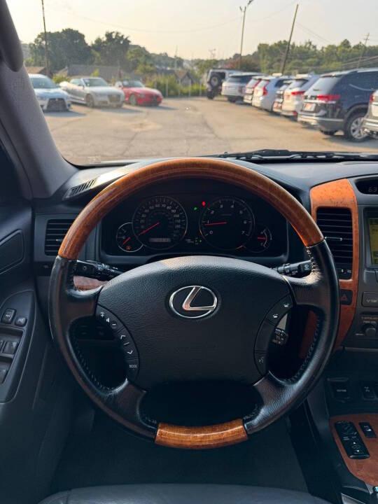 Lexus GX 470 Sport Utility 2005
