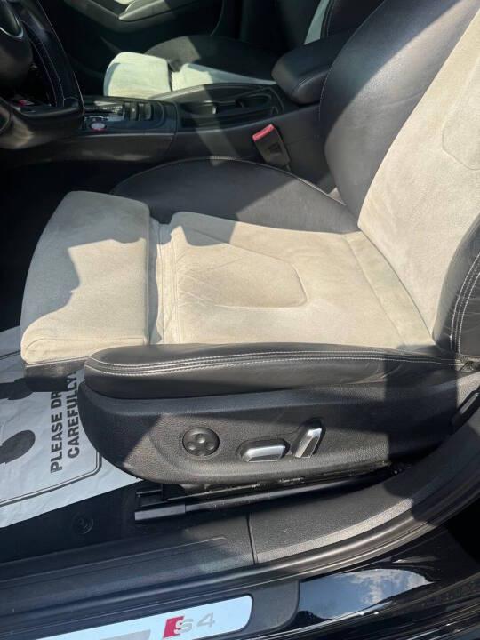 Audi S4 Sedan quattro S tronic 2014