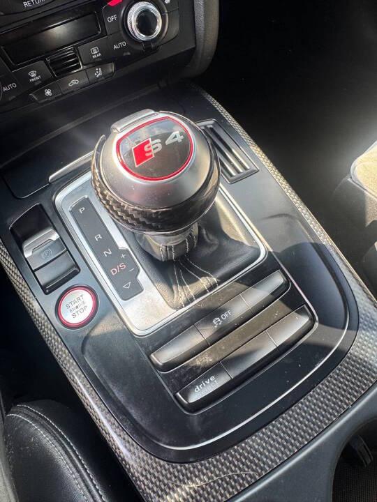 Audi S4 Sedan quattro S tronic 2014