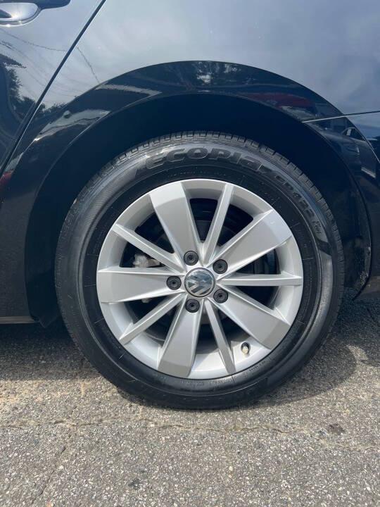 Volkswagen Jetta SE 6A 2015