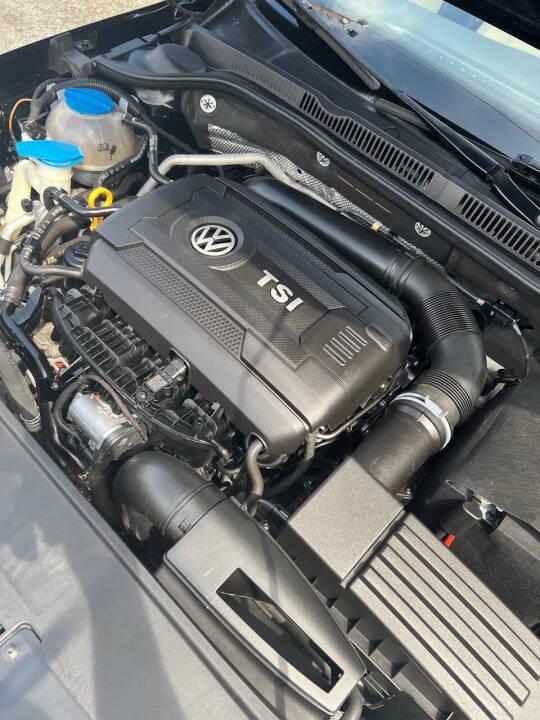 Volkswagen Jetta SE 6A 2015