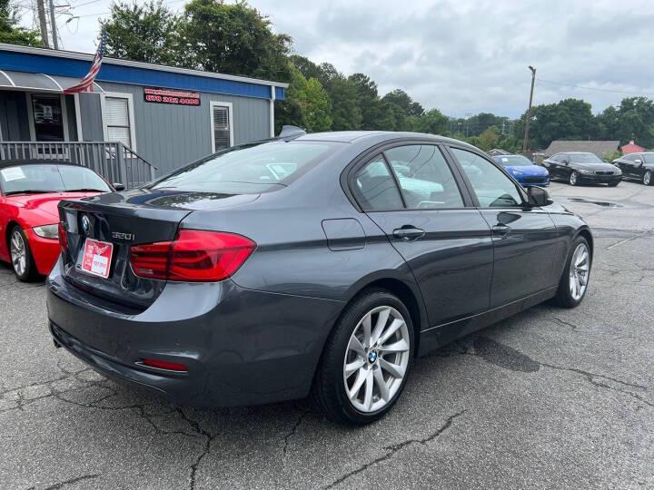 BMW 3-Series 320i xDrive Sedan 2017