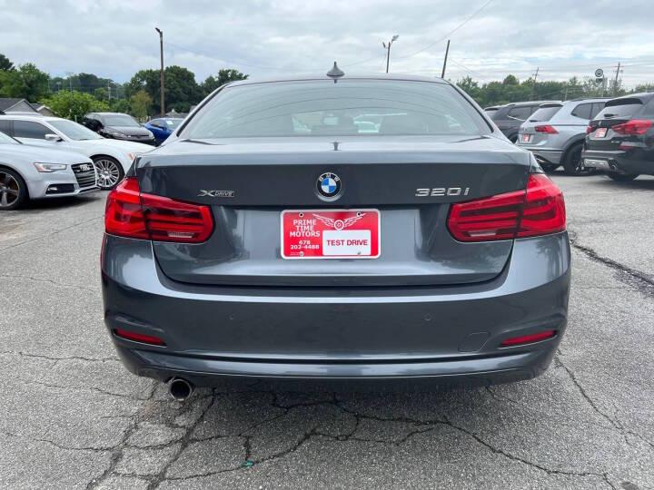 BMW 3-Series 320i xDrive Sedan 2017