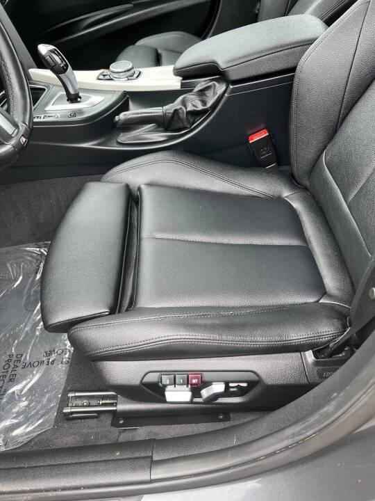 BMW 3-Series 320i xDrive Sedan 2017