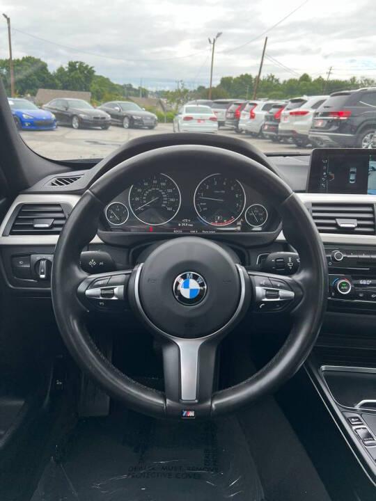 BMW 3-Series 320i xDrive Sedan 2017