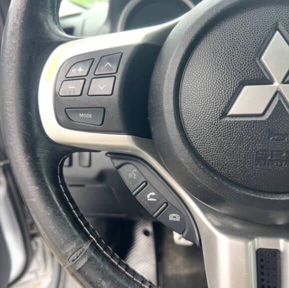 Mitsubishi Lancer Evolution GSR 2012