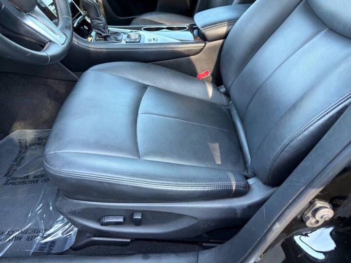Infiniti Q50 3.0t LUXE 2019