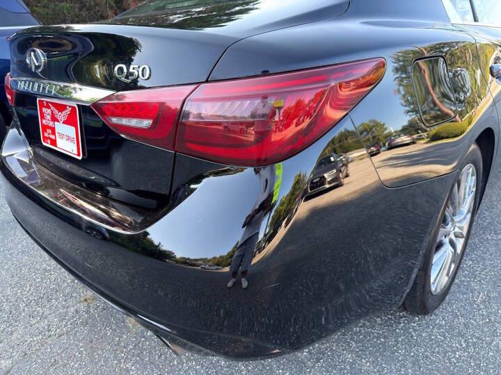 Infiniti Q50 3.0t LUXE 2019