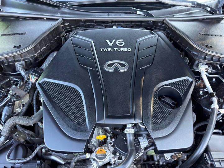 Infiniti Q50 3.0t LUXE 2019