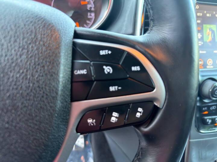 Jeep Grand Cherokee Overland 4WD 2018