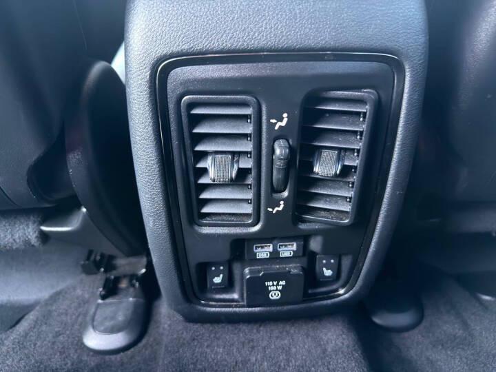 Jeep Grand Cherokee Overland 4WD 2018