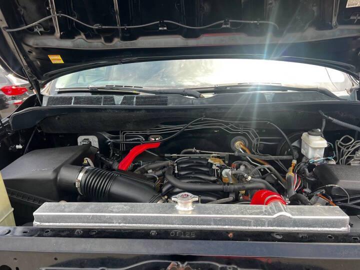 Toyota Tundra Tundra-Grade CrewMax 5.7L FFV 4WD 2013