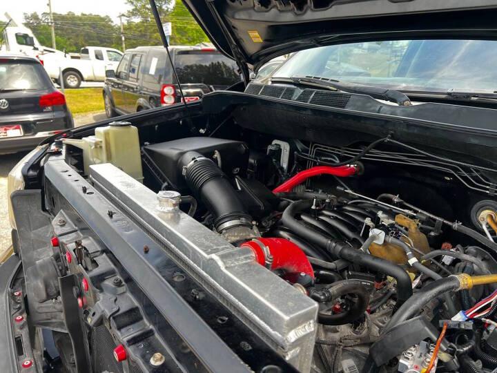 Toyota Tundra Tundra-Grade CrewMax 5.7L FFV 4WD 2013
