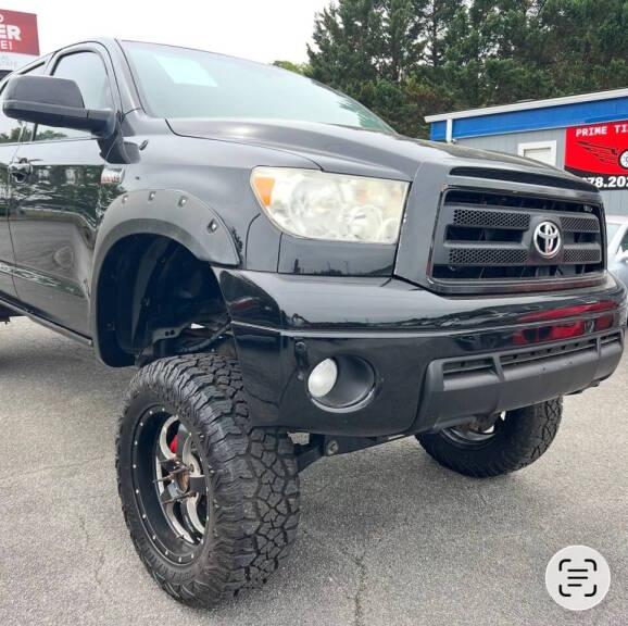 Toyota Tundra Tundra-Grade CrewMax 5.7L FFV 4WD 2013