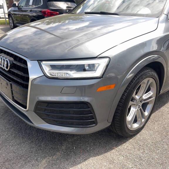 Audi Q3 Prestige 4D SUV Qtro 2.0T 2016