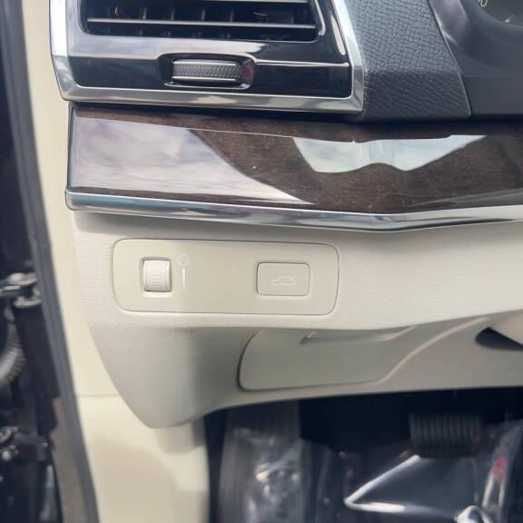 Volvo XC90 T6 Momentum AWD 2018