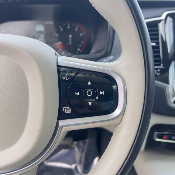 Volvo XC90 T6 Momentum AWD 2018