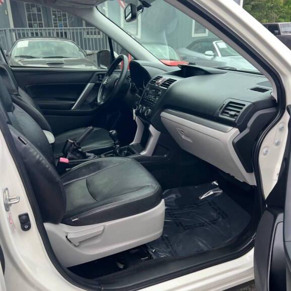Subaru Forester 2.5i Premium 2015