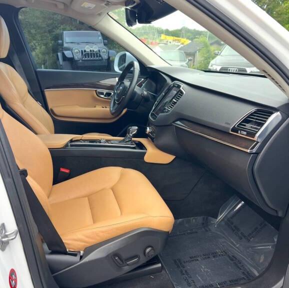 Volvo XC90 T6 Momentum AWD 2016