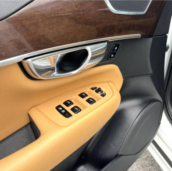 Volvo XC90 T6 Momentum AWD 2016
