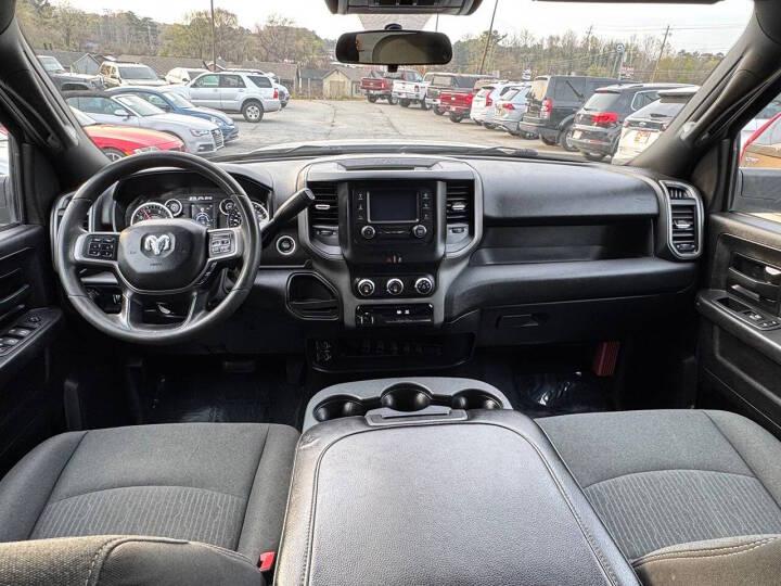 RAM 3500 Tradesman Crew Cab 4WD DRW 2022