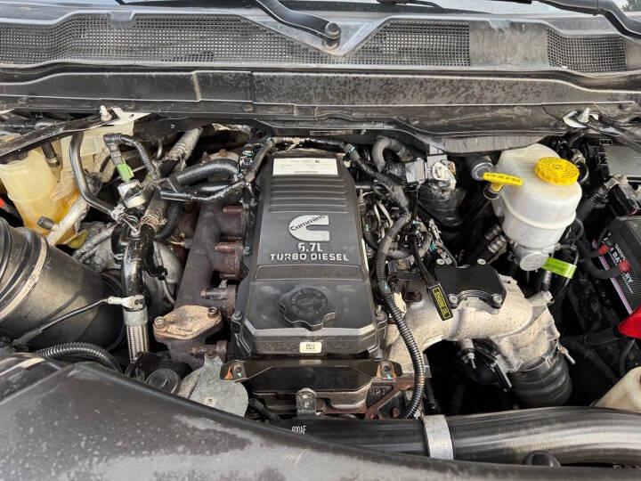 RAM 3500 Tradesman Crew Cab 4WD DRW 2022
