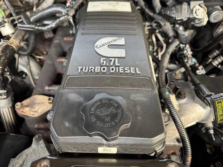 RAM 3500 Tradesman Crew Cab 4WD DRW 2022